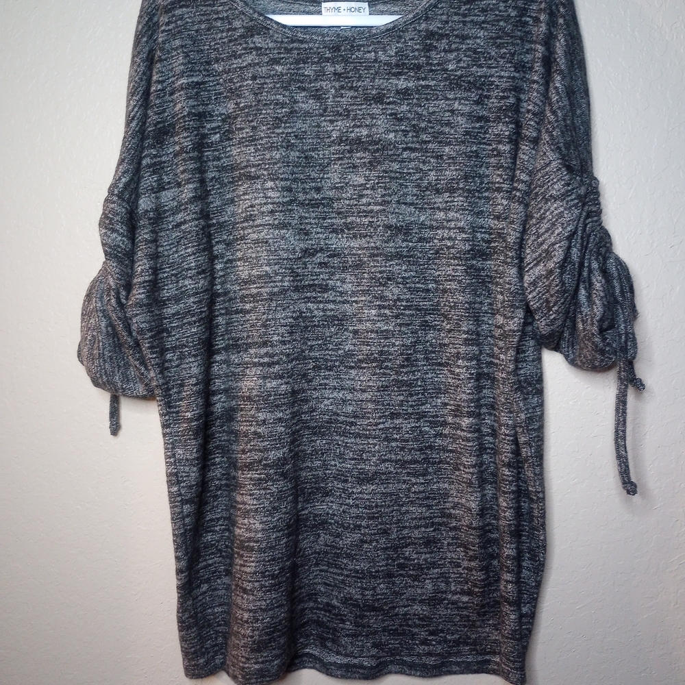 Chic Gray Ruched Sleeve Women's Sweatshirt